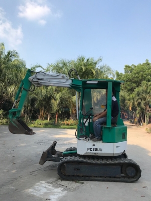 ขายKOMATSU PC28 uu (pc30)คอนโทลดี ปั้มแรง แน่นๆ สวยเดิมจากญี่ปุ่น100\% ทำงานสมบูรณ์ทุกระบบ รับรองไม่ผิดหวัง 195,000 เท่านั้น!!