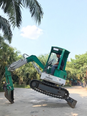 ขายKOMATSU PC28 uu (pc30)คอนโทลดี ปั้มแรง แน่นๆ สวยเดิมจากญี่ปุ่น100\% ทำงานสมบูรณ์ทุกระบบ รับรองไม่ผิดหวัง 195,000 เท่านั้น!!