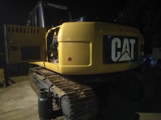 ขายแม็คโค CAT 320D RR ขายแม็คโค CAT 320D RR