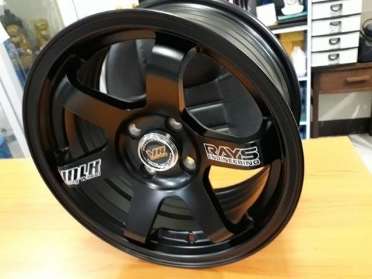 แม็กซ์ใหม่งานไทยคุณภาพดี Te37 VR สีดำด้าน ขนาด 15นิ้ว แม็กซ์ใหม่งานไทยคุณภาพดี Te37 VR สีดำด้าน ขนาด 15นิ้ว