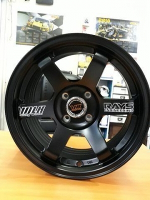 แม็กซ์ใหม่งานไทยคุณภาพดี Te37 VR สีดำด้าน ขนาด 15นิ้ว แม็กซ์ใหม่งานไทยคุณภาพดี Te37 VR สีดำด้าน ขนาด 15นิ้ว