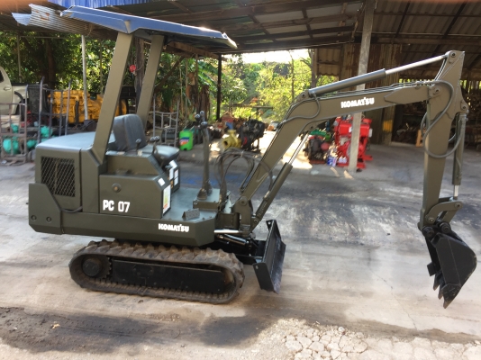 ขายแบ็คโฮขึ้นกะบะได้ โคมัสสุ pc07 บูมอามยาวพิเศษ ระบบดีมาก