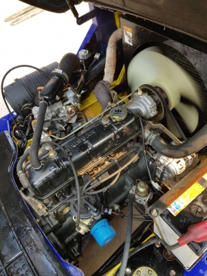 KOMATSU FG25-14,,,เครื่องเบนซิน,,,เกียร์ธรรมดา,,,เสาสูง4เมตร,,,งาเท*ฮิ้งค์*,,,ล้อหน้าคู่,,,บริการติดตั่งระบบแก๊สฟรี,,,สนใจติดต่อ083-062-0223(ปอน)