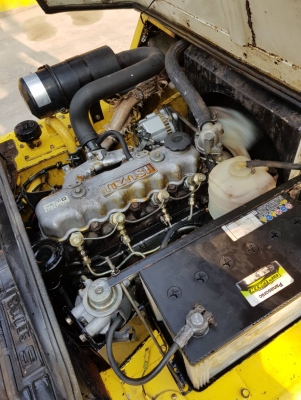 TCM FD30Z7,,,เครื่องดีเซล,,,เกียร์ออโต้,,,เสาสูง4เมตร,,,ราคาเบาๆ,,สนใจติดต่อ☎️083-062-0223(ปอน)