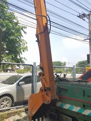 HITACHI EX120-2 นอกญี่ปุ่น ราคา 1,550,000 บูมยาว