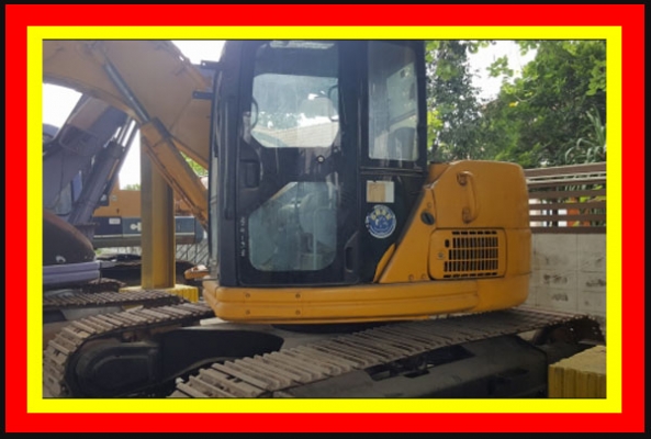 KOMATSU PC 128 US นอกญี่ปุ่น ราคา 1,300,000 KOMATSU PC 128 US นอกญี่ปุ่น ราคา 1,300,000