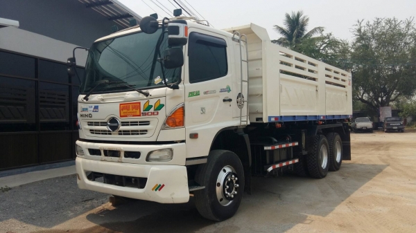 HINO MEGA 344 ปี 56 แม่เดี่ยวดัมพ์สามมิตร มีระบบพ่วง สวยๆ เดิมๆ พร้อมใช้ยางใหม่ 8 เส้น ทะเบียนพร้อม