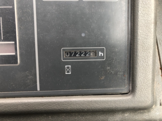 รถตัก Komatsu WA300-3E เก่านอกจากญีปุ่่น100\% มีให้เลือกหลายคัน พร้อมใช้งานทุกคัน