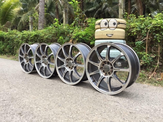 ขายล้อแม็กเปล่าลายซิ่ง Rays ขอบ 17 4 ล้อ ราคา 3,999 บาท โคตรถูกนะวัยรุ่น ขายล้อแม็กเปล่าลายซิ่ง Rays ขอบ 17 4 ล้อ ราคา 3,999 บาท โคตรถูกนะวัยรุ่น