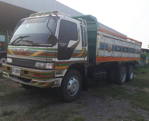 สิบล้อ ฮีโน่ FM3M240HP ปี39 ดั้ม 2เพา มี.ระบบลากลูก รถห้าง สภาพดีสวยพร้อมใช้งาน ทะเบียนพร้อมโอน ขาย 