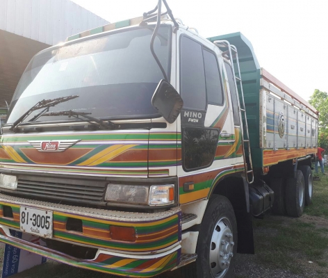 สิบล้อ ฮีโน่ FM3M240HP ปี39 ดั้ม 2เพา มี.ระบบลากลูก รถห้าง สภาพดีสวยพร้อมใช้งาน ทะเบียนพร้อมโอน ขาย 
