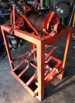 ลิฟท์กระป่องสภาพสวยใช้งานเดียวอุปกรณ์ครบ