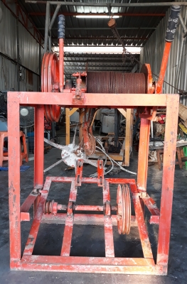 ลิฟท์กระป่องสภาพสวยใช้งานเดียวอุปกรณ์ครบ