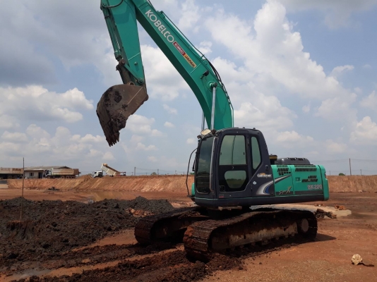 ขายรถแบคโฮKOBELCO SK200-8 YN12 SUPER X ขายรถแบคโฮKOBELCO SK200-8 YN12 SUPER X