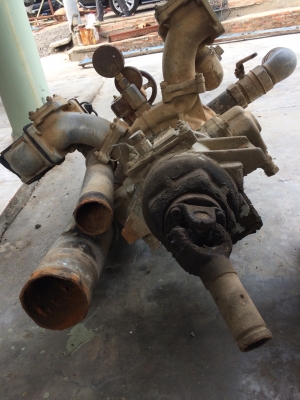 ปั้มน้ำใส่รถดับเพลิง