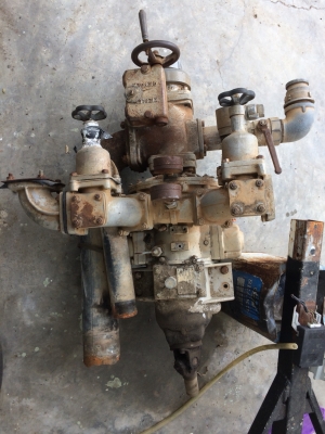 ปั้มน้ำใส่รถดับเพลิง