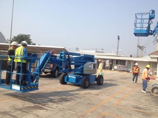 ให้เช่า รถกระเช้าไฟฟ้า ราราถูก ให้เช่า รถกระเช้าไฟฟ้า ราราถูก