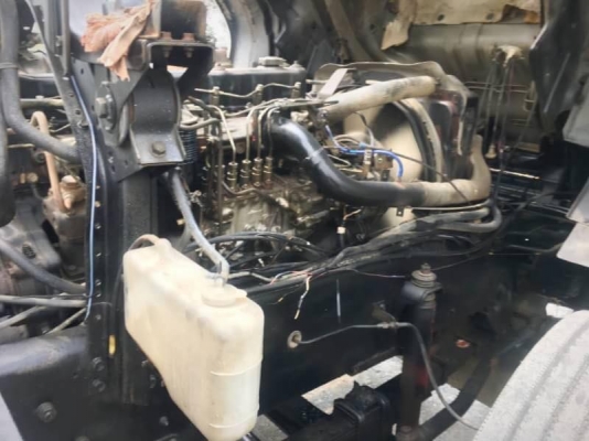 Isuzu 270 แรง ปี 47 เครื่องดำ ยูโรทู แม่เดี่ยวกระบะดัมพ์สามมิตร เครื่อง/เกียร์ดี คัสซีสวย พร้อมใช้งาน