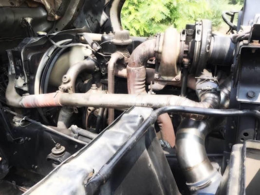 Isuzu 270 แรง ปี 47 เครื่องดำ ยูโรทู แม่เดี่ยวกระบะดัมพ์สามมิตร เครื่อง/เกียร์ดี คัสซีสวย พร้อมใช้งาน