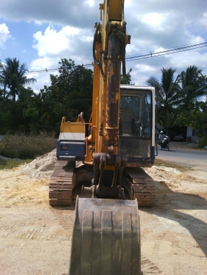 ขายรถแบคโฮ KOMATSU PC60-6 ระบบไฟเต็ม ราคา 480000