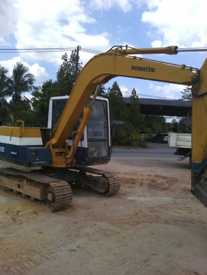 ขายรถแบคโฮ KOMATSU PC60-6 ระบบไฟเต็ม ราคา 480000