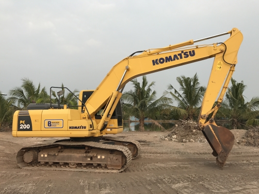 ขาย KOMATSU PC200-8MO สวยๆ พร้อมใช้งาน สีเดิมทั้งคัน 5700 ชั่วโมง(PM7000ชม) ชมรถที่หน้างานได้ทุกวัน สนใจติดต่อโดยตรง 081-4283210