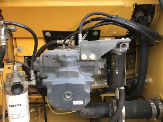 ขาย KOMATSU PC200-8MO สวยๆ พร้อมใช้งาน สีเดิมทั้งคัน 5700 ชั่วโมง(PM7000ชม) ชมรถที่หน้างานได้ทุกวัน สนใจติดต่อโดยตรง 081-4283210