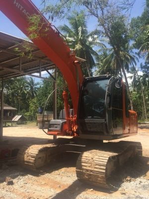 ขายรถแบคโฮ HITACHI ZX120-1 เอกสารเล่ม ไมล์ 5500 ชม.ราคา 1300000 ขายรถแบคโฮ HITACHI ZX120-1 เอกสารเล่ม ไมล์ 5500 ชม.ราคา 1300000