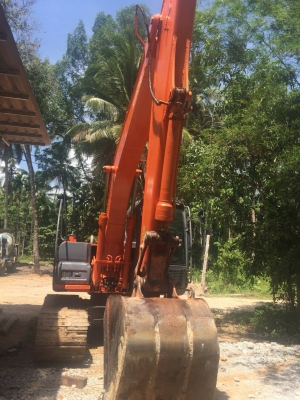ขายรถแบคโฮ HITACHI ZX120-1 เอกสารเล่ม ไมล์ 5500 ชม.ราคา 1300000 ขายรถแบคโฮ HITACHI ZX120-1 เอกสารเล่ม ไมล์ 5500 ชม.ราคา 1300000