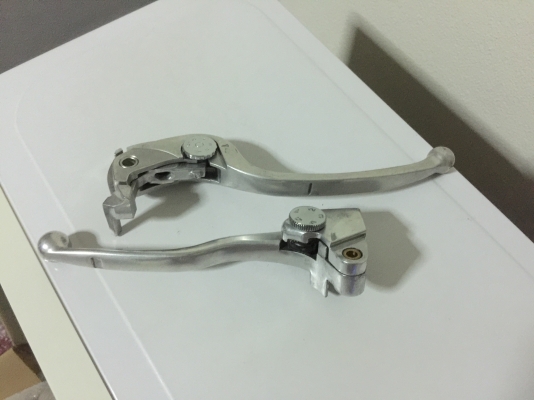 ขายมือเบรค - มือครัชเดิม KAWASAKI แท้ ขายมือเบรค - มือครัชเดิม KAWASAKI แท้