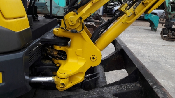 รถขุด コベルコ Kobelco SK30SR-3 เก่าญี่ปุ่น