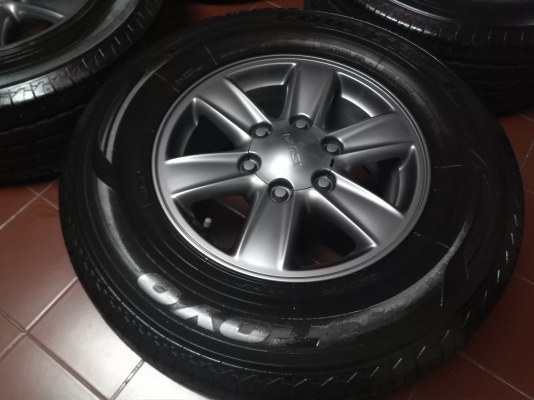 ล้อแม็กซ์ All new Isuzu MU X-series พร้อมยาง Toyo ดอกเต็ม หนาๆ