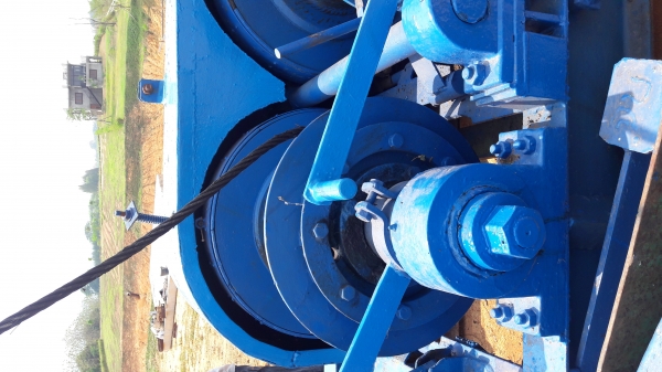 ขายปั้นจั่นสามขา ตุ้ม 3 ตัน วิน 23 อู่สิงโต เครื่อง นิสัน