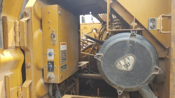 ขาย แบคโฮ CAT 320B รถซื้อเก่านอกมา เครื่องดี ปั้มดี เอวแน่น ช่วงล่างเต็ม ไฟฟ้าครบ เอกสารใบซื้อขาย ราคาต่อรองได้ ขาย แบคโฮ CAT 320B รถซื้อเก่านอกมา เครื่องดี ปั้มดี เอวแน่น ช่วงล่างเต็ม ไฟฟ้าครบ เอกสารใบซื้อขาย ราคาต่อรองได้