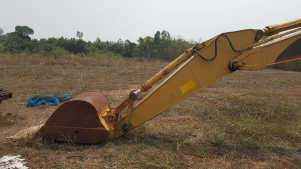 ขาย แบคโฮ CAT 320B รถซื้อเก่านอกมา เครื่องดี ปั้มดี เอวแน่น ช่วงล่างเต็ม ไฟฟ้าครบ เอกสารใบซื้อขาย ราคาต่อรองได้ ขาย แบคโฮ CAT 320B รถซื้อเก่านอกมา เครื่องดี ปั้มดี เอวแน่น ช่วงล่างเต็ม ไฟฟ้าครบ เอกสารใบซื้อขาย ราคาต่อรองได้