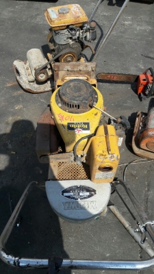 ขายเครื่องตบดินเตารีด เเบบจิ้งโจ้กระโดด mikasa