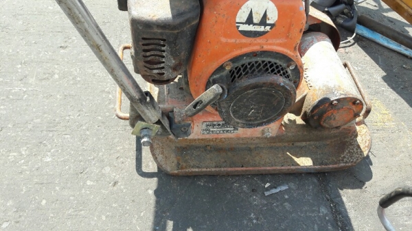 ขายเครื่องตบดินเตารีด เเบบจิ้งโจ้กระโดด mikasa