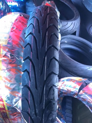 ยางใหม่ Eternal Rise นุ่ม ๆ ใส่ steed 400. } dragstar 400. ราคาถูกมากๆ ยางใหม่ Eternal Rise นุ่ม ๆ ใส่ steed 400. } dragstar 400. ราคาถูกมากๆ