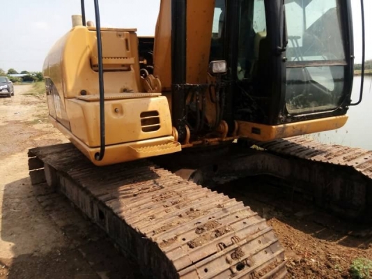 ขาย 1,150,000 CAT 312 C 14,000 ชม.ไฟฟ้าครบ เครื่องดี ปั้มแรง เอวแน่น ช่วงล่างเต็ม เอกสารแจ้งจำหน่าย รถสวยพร้อมใช้งาน รถอยู่ แปดริ้ว 090-772-3710 090-772-3708