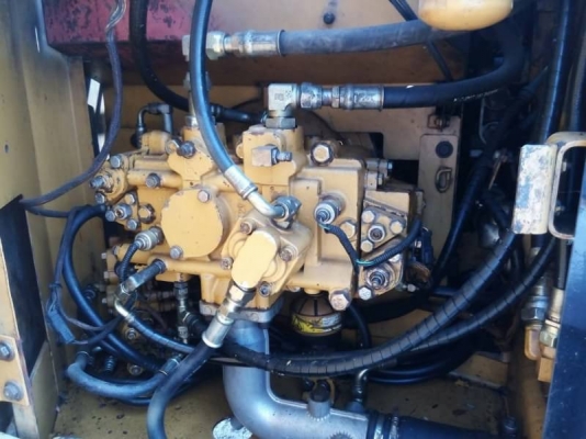 ขาย 1,150,000 CAT 312 C 14,000 ชม.ไฟฟ้าครบ เครื่องดี ปั้มแรง เอวแน่น ช่วงล่างเต็ม เอกสารแจ้งจำหน่าย รถสวยพร้อมใช้งาน รถอยู่ แปดริ้ว 090-772-3710 090-772-3708