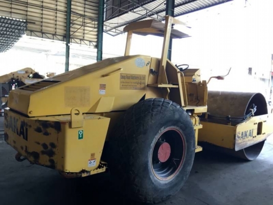 ขาย 1,480,000 SAKAI SV 512 D เล่มทะเบียน 2 เพลา สั่นสะเทือน เครื่องดี ปั้มสั่นแรง เอวแน่น ล้อเรียบเหล็กหนา รถสวยพร้อมใช้เอกสารพร้อมโอน รถอยู่ กทม. 090-772-3710 090-772-3708