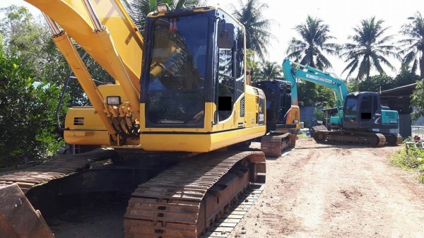 ขาย!! >>> Komatsu Pc200 รุ่น 8MO รถสวยพร้อมใช้งาน <<< เบอร์ติดต่อ 098-7155789 086-4631102