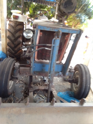 ขายรถไถฟอร์ด 6600 เครื่องT3 รถลานเตรื่องแน่น ขายรถไถฟอร์ด 6600 เครื่องT3 รถลานเตรื่องแน่น