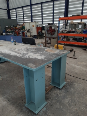 โต๊ะเหล็กขนาดกว้าง151กับกว้าง 118 ยาว 305 สูง 80หนา1นิ้ว2หุน(30มิล)ตัว151=26,000ตัว118=21,000 โต๊ะเหล็กขนาดกว้าง151กับกว้าง 118 ยาว 305 สูง 80หนา1นิ้ว2หุน(30มิล)ตัว151=26,000ตัว118=21,000