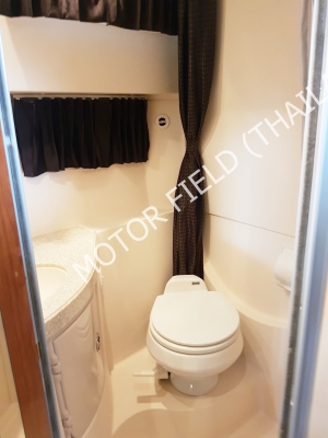 เพิ่มความหรูหราให้ตัวเองด้วย 2007 Regal 3060 Window Express Full Option