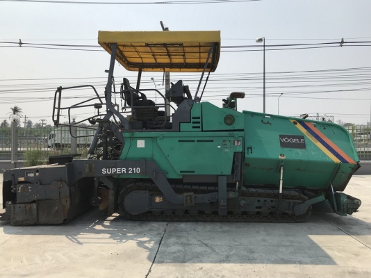 Vogele S2100 ปี 2003 ใช้งาน 3 พันชั่วโมง นำเข้าจากญี่ปุ่น รถสวย ไม่แพงครับ