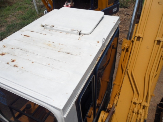 PC120-3KOMATSU เก่าไทยราคา@350,000บาท สนใจโทรหา ☎ 081-989-1989 + ID LINE : rangrayong PC120-3KOMATSU เก่าไทยราคา@350,000บาท สนใจโทรหา ☎ 081-989-1989 + ID LINE : rangrayong