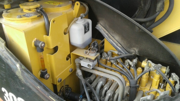 ขาย CAT 303SR 400,000 ขาย CAT 303SR 400,000