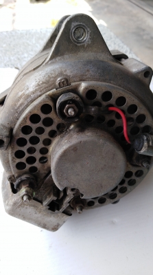 ไดร์ทชาร์จรถมิตซูบิชิ กล่องไม้ขีด Lancer A173 ไดร์ทชาร์จรถมิตซูบิชิ กล่องไม้ขีด Lancer A173