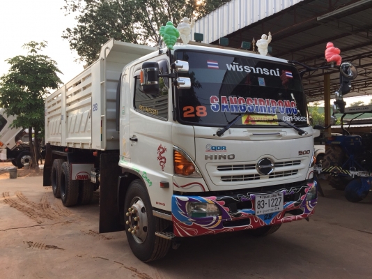 ขาย HINO 251 ปี57 รถมือเดียว ใหม่ออกห้าง ราคาต่อรองได้ สนใจติดต่อ 081-9652321